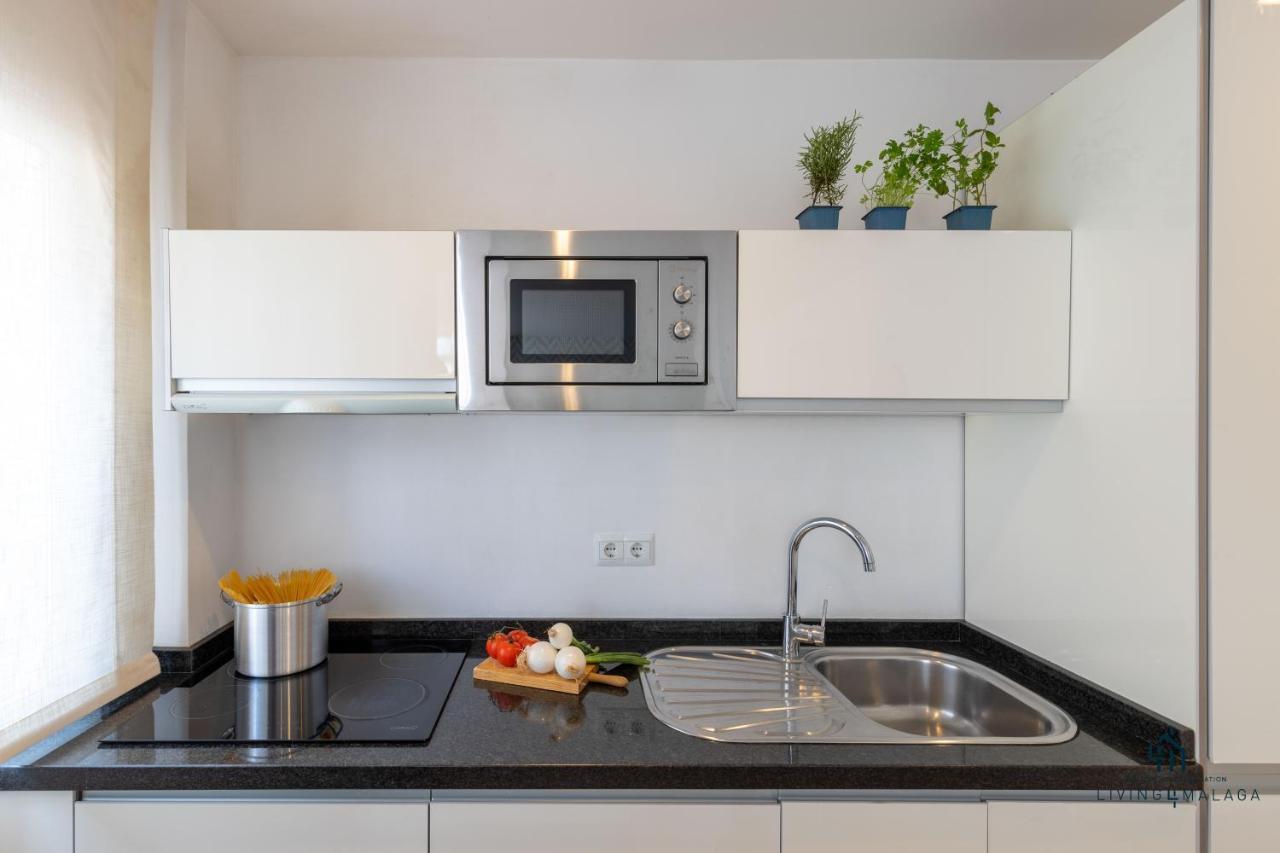 Living4Malaga Sea Breeze Apartment Esterno foto