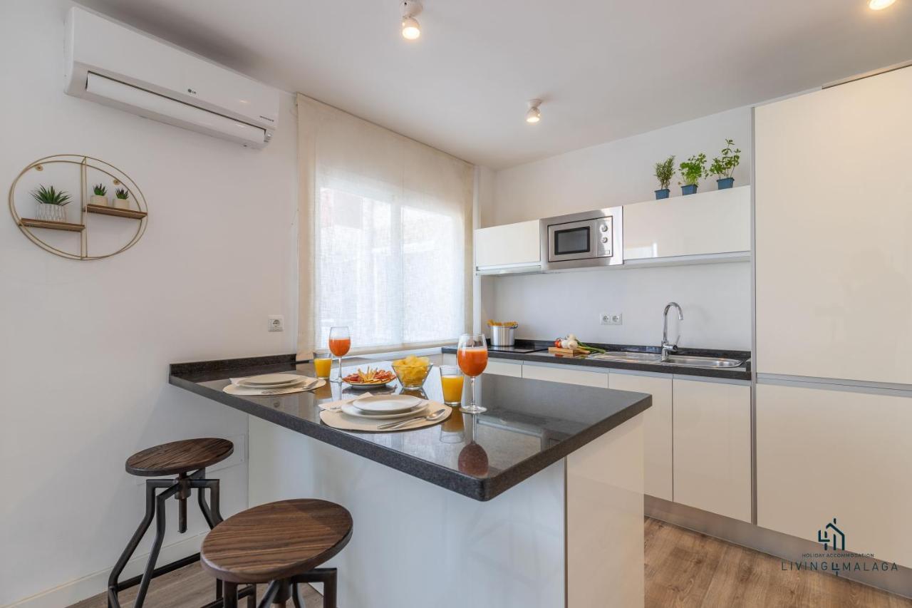 Living4Malaga Sea Breeze Apartment Esterno foto
