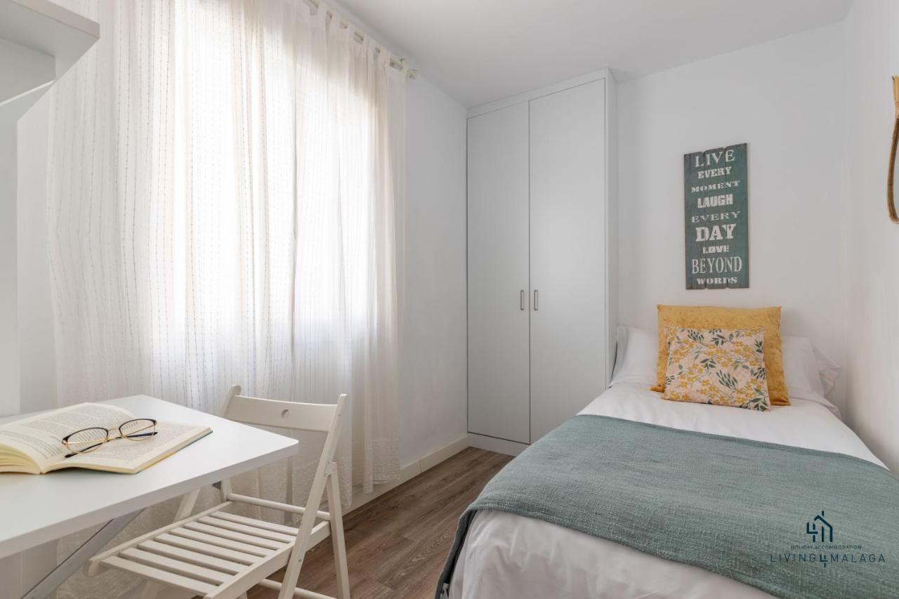 Living4Malaga Sea Breeze Apartment Esterno foto